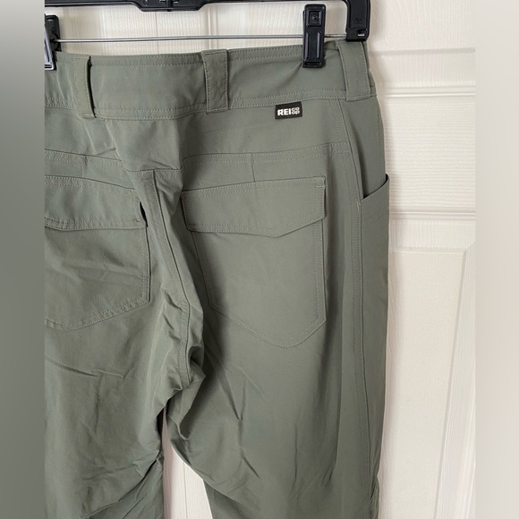 REI Co-op Pants Roll-Up Hiking Pants size 10 - Picture 3 of 13
